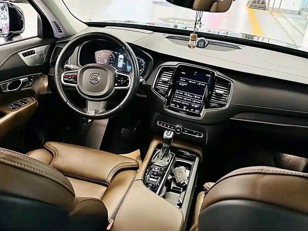 沃爾沃 XC90  2020款 改款 T6 智逸豪華版 7座圖片