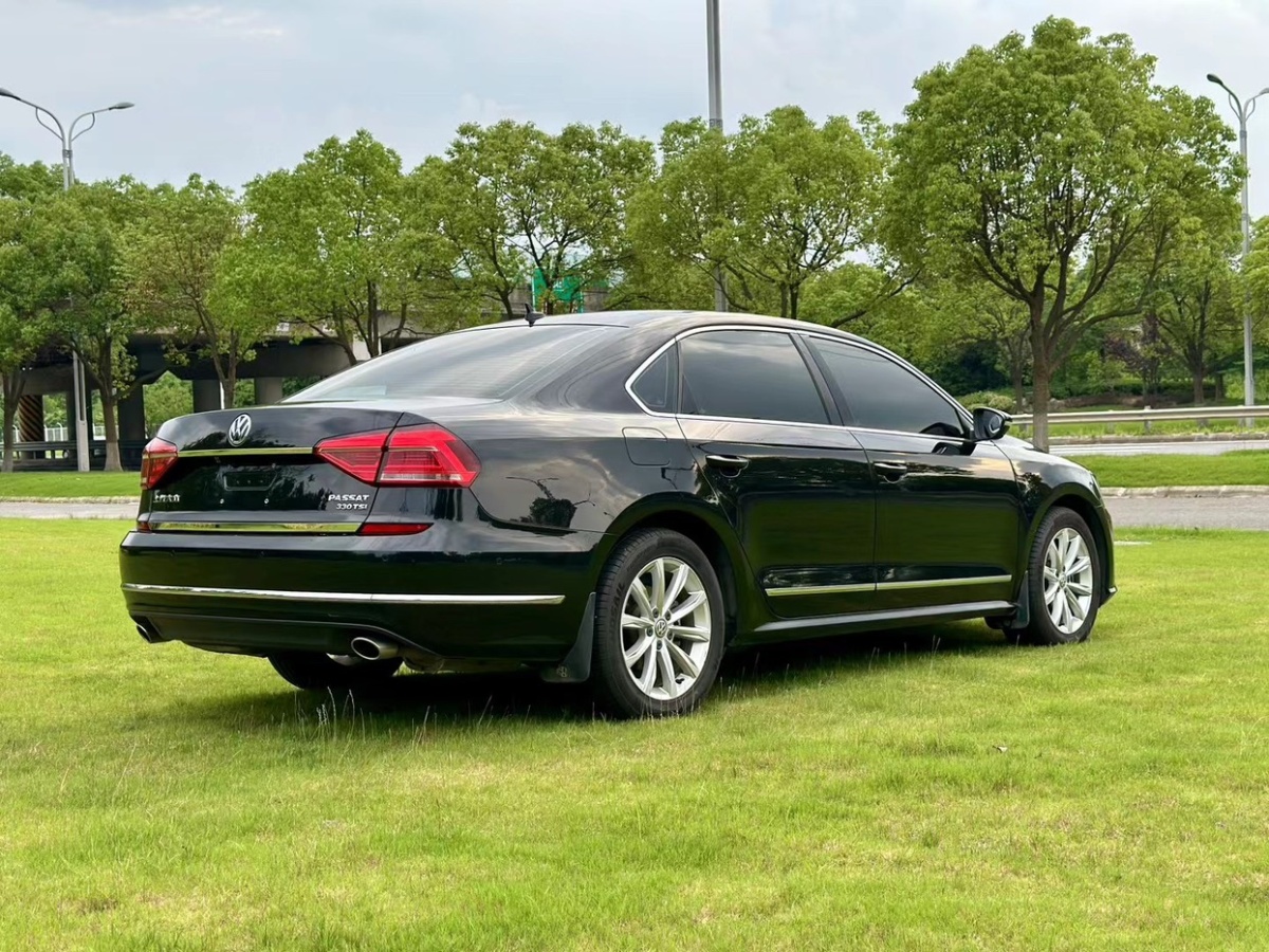 大眾 帕薩特  2017款 330TSI DSG尊榮版圖片