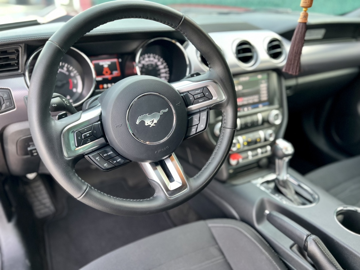 2016年2月福特 Mustang  2015款 2.3T 性能版