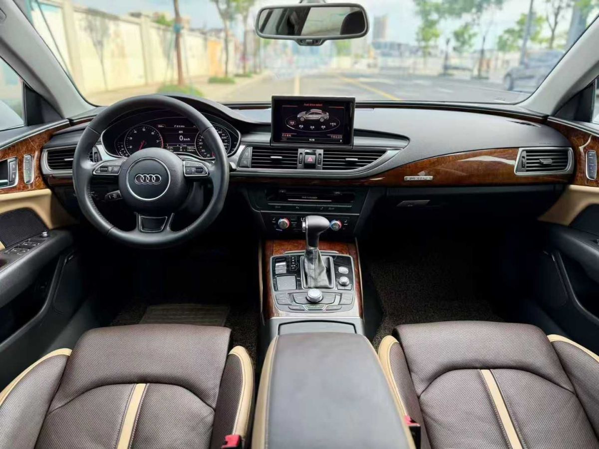 奧迪 奧迪A7  2014款 A7 Sportback 3.0TFSI 50TFSI Quattro舒適型圖片
