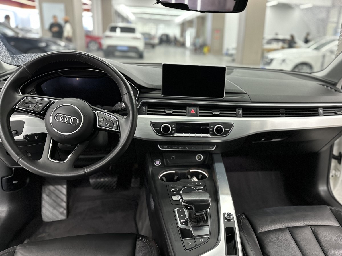 2019年10月奧迪 奧迪A4L  2019款 40 TFSI 時尚型 國VI