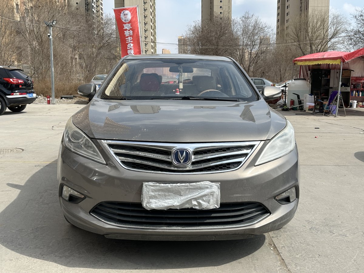 長(zhǎng)安 逸動(dòng)  2015款 1.6L 自動(dòng)豪華型圖片