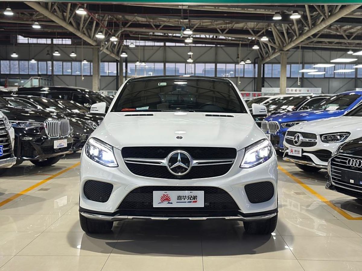 奔馳 奔馳GLE轎跑  2017款 GLE 320 4MATIC 轎跑SUV圖片