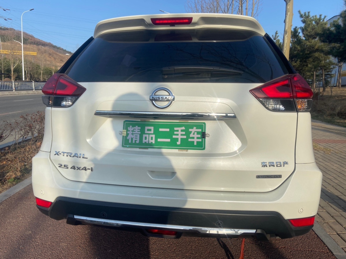 2019年9月日产 奇骏  2019款 2.5L CVT智联豪华版 4WD