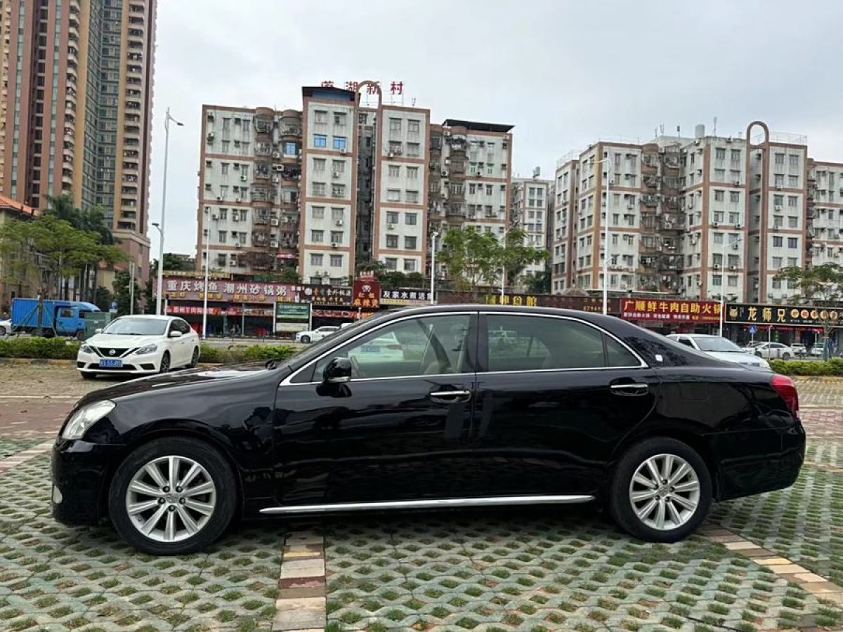 豐田 皇冠  2012款 2.5L Royal 導(dǎo)航版圖片