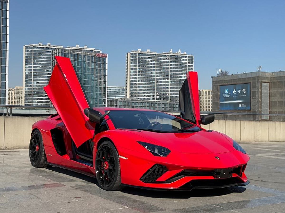 蘭博基尼 Aventador  2017款 Aventador S圖片