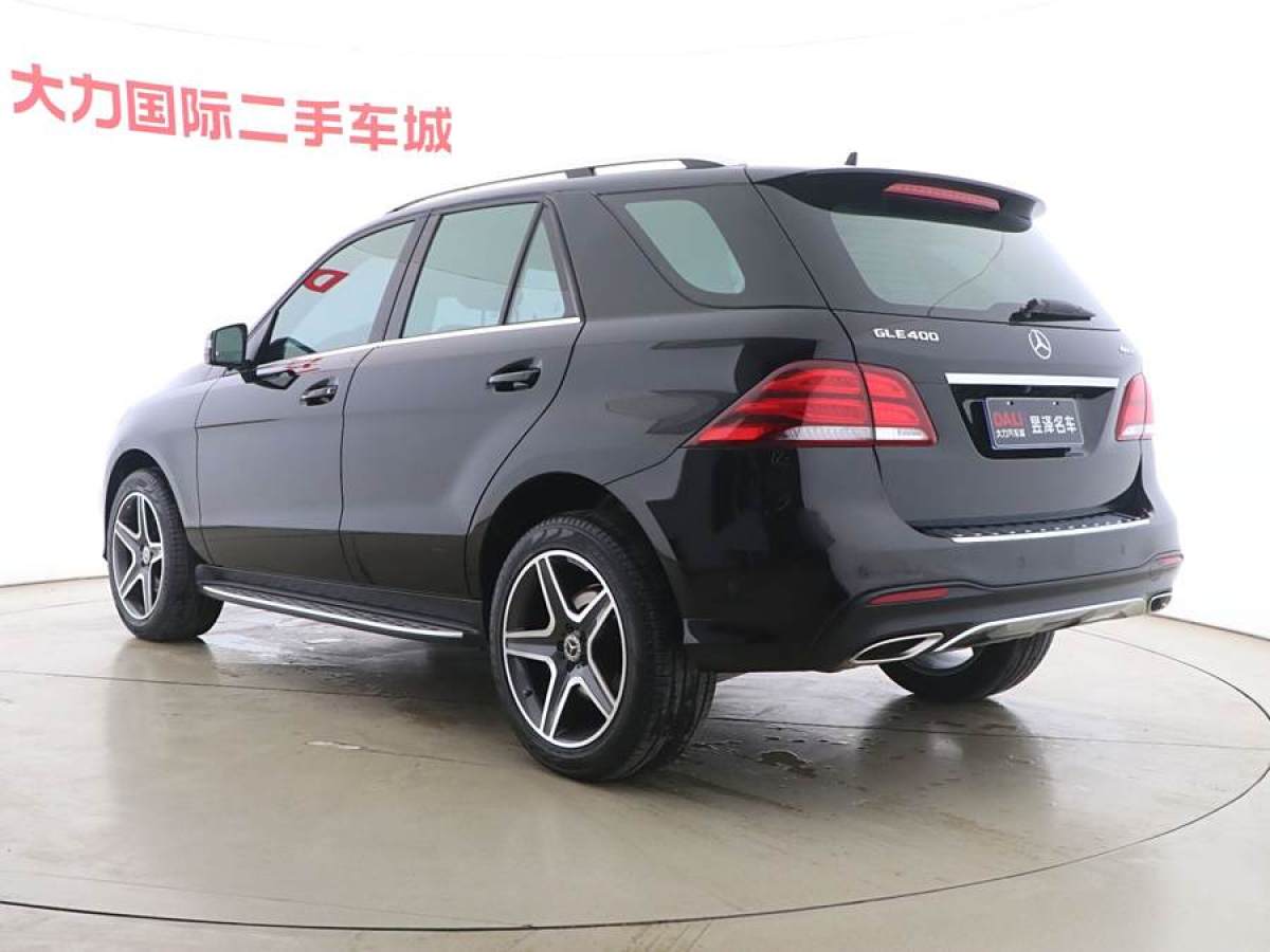 奔馳 奔馳GLE  2017款 GLE 320 4MATIC 豪華型圖片