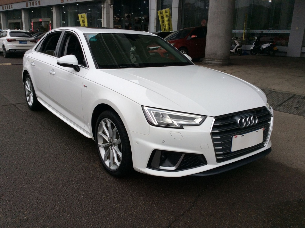 2019年1月奧迪 奧迪A4L  2019款 40 TFSI 時(shí)尚型 國V