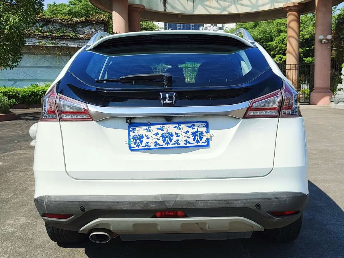 納智捷 優(yōu)6 SUV  2014款 1.8T 時(shí)尚型圖片