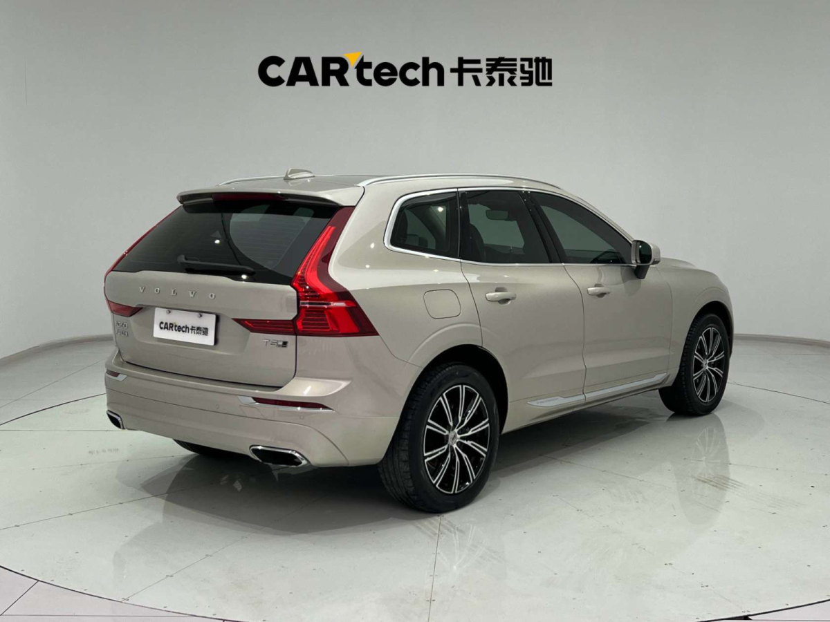 沃爾沃 XC60  2020款 T5 四驅(qū)智遠(yuǎn)豪華版圖片