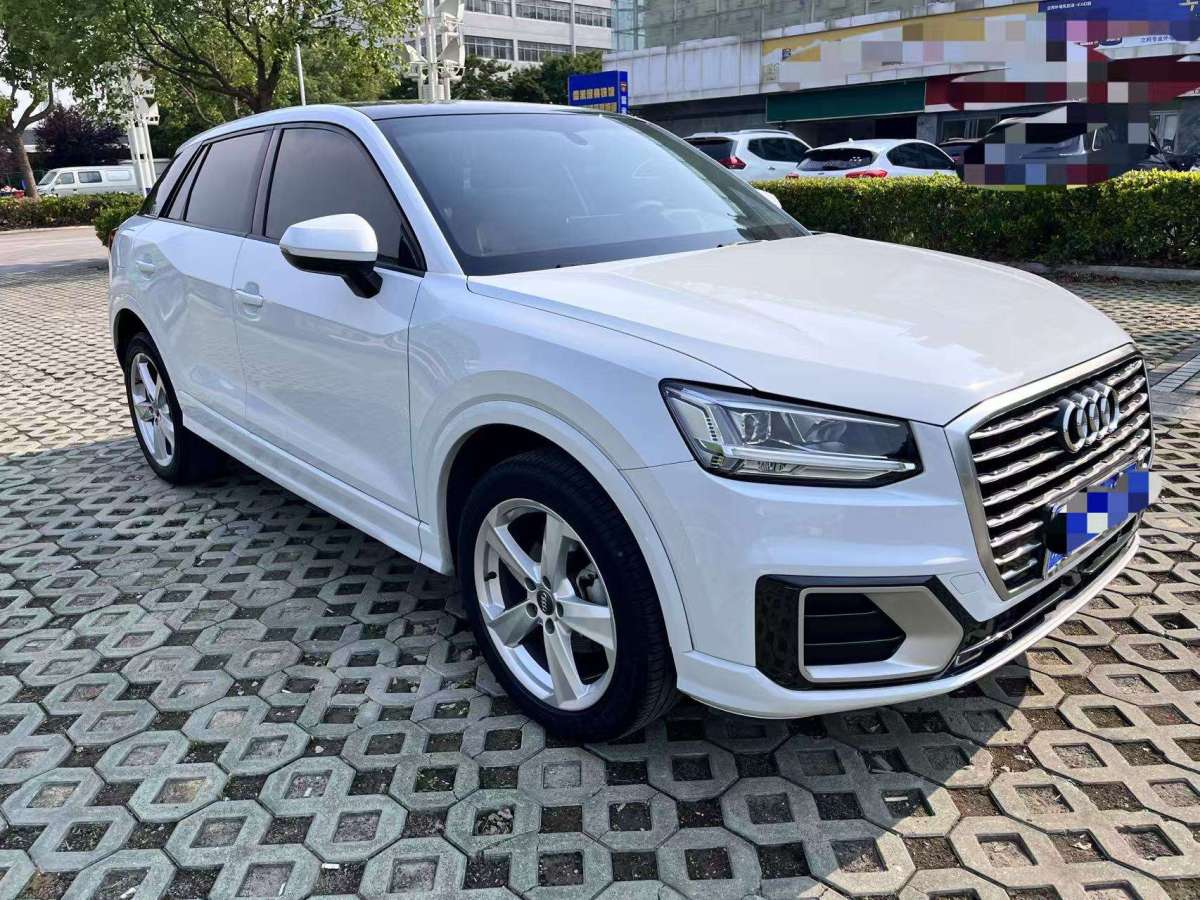 奧迪 奧迪Q2L  2018款 35TFSI 時(shí)尚致雅型圖片