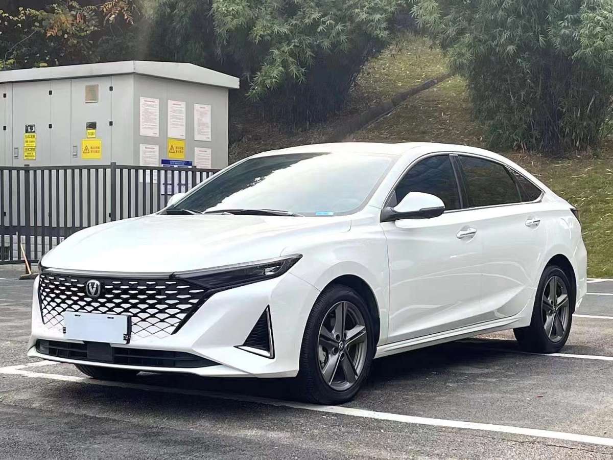 長(zhǎng)安 銳程PLUS  2023款 1.5T DCT領(lǐng)悅型圖片