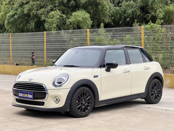 MINI MINI  2019款 1.5T COOPER 经典派 五门版