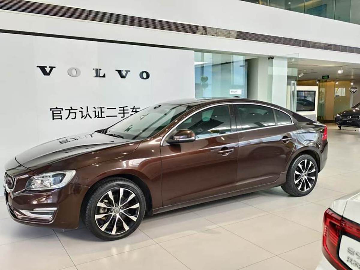 沃爾沃 S60L  2018款 T3 智進進取版圖片