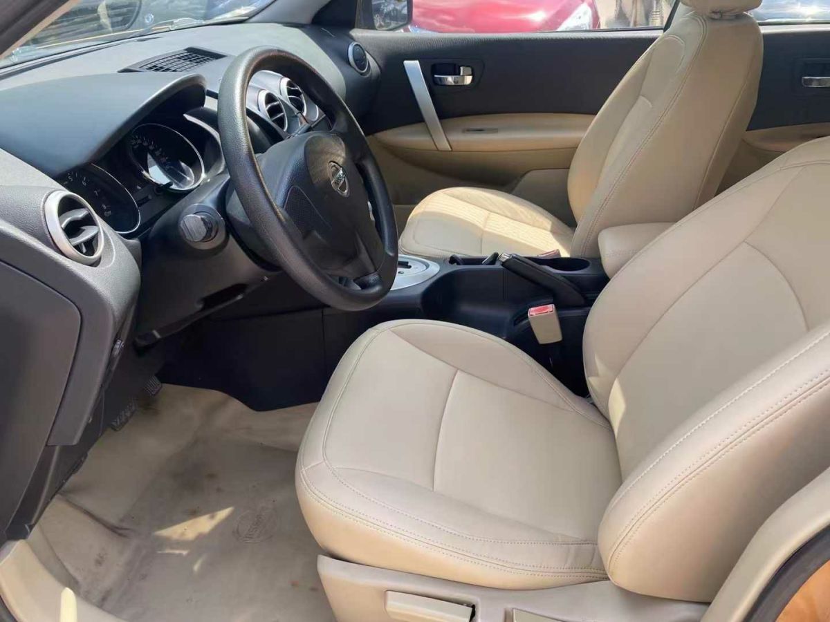 日產(chǎn) 逍客  2011款 2.0XL 火 CVT 2WD圖片
