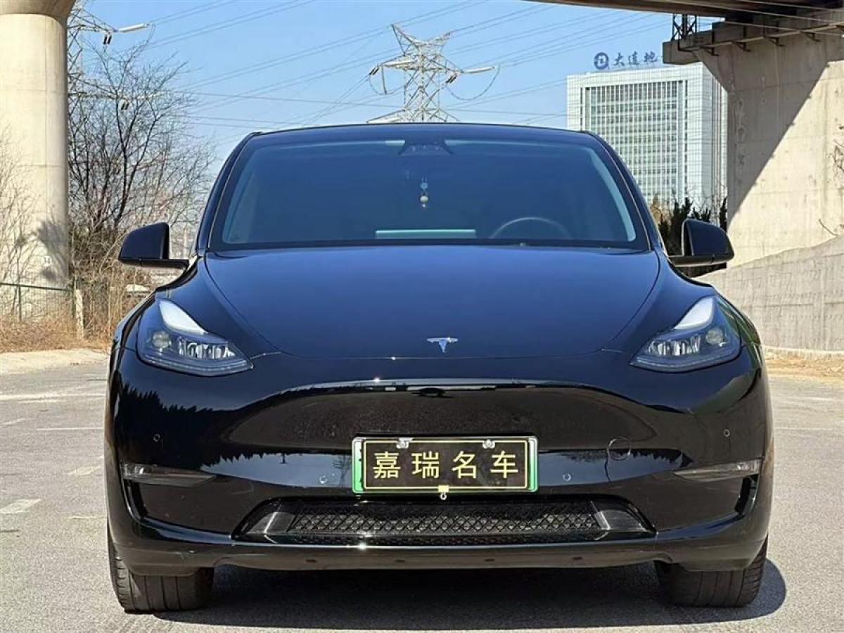 特斯拉 Model 3  2023款 長續(xù)航煥新版 雙電機(jī)全輪驅(qū)動(dòng)圖片