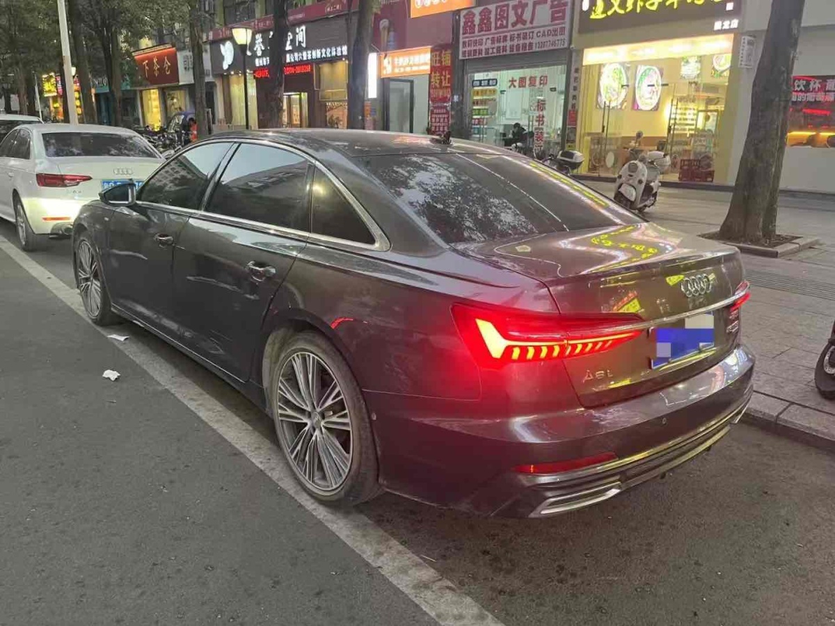 奧迪 奧迪A6L  2019款 45 TFSI quattro 臻選動感型圖片