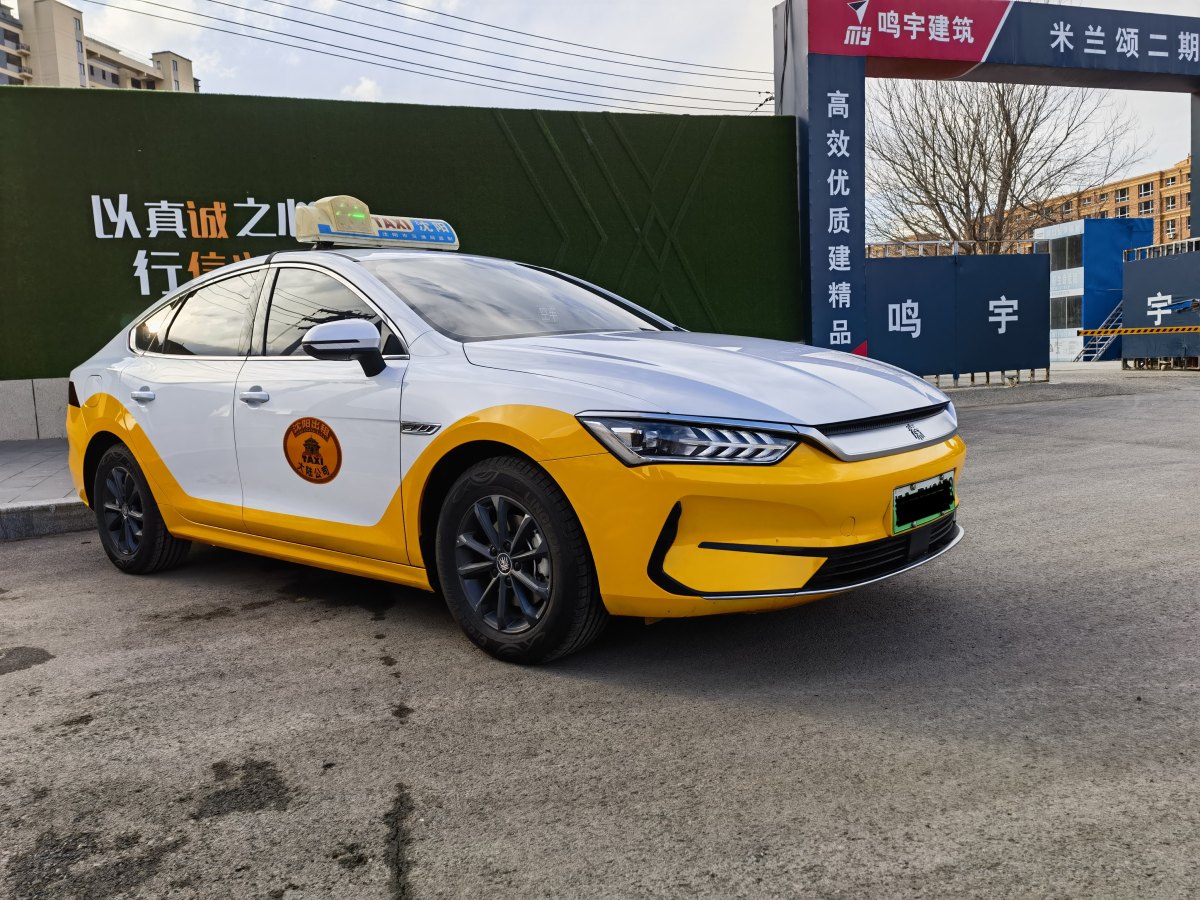 2024年7月比亞迪 秦PLUS  2023款 冠軍版 EV 510KM領(lǐng)先型