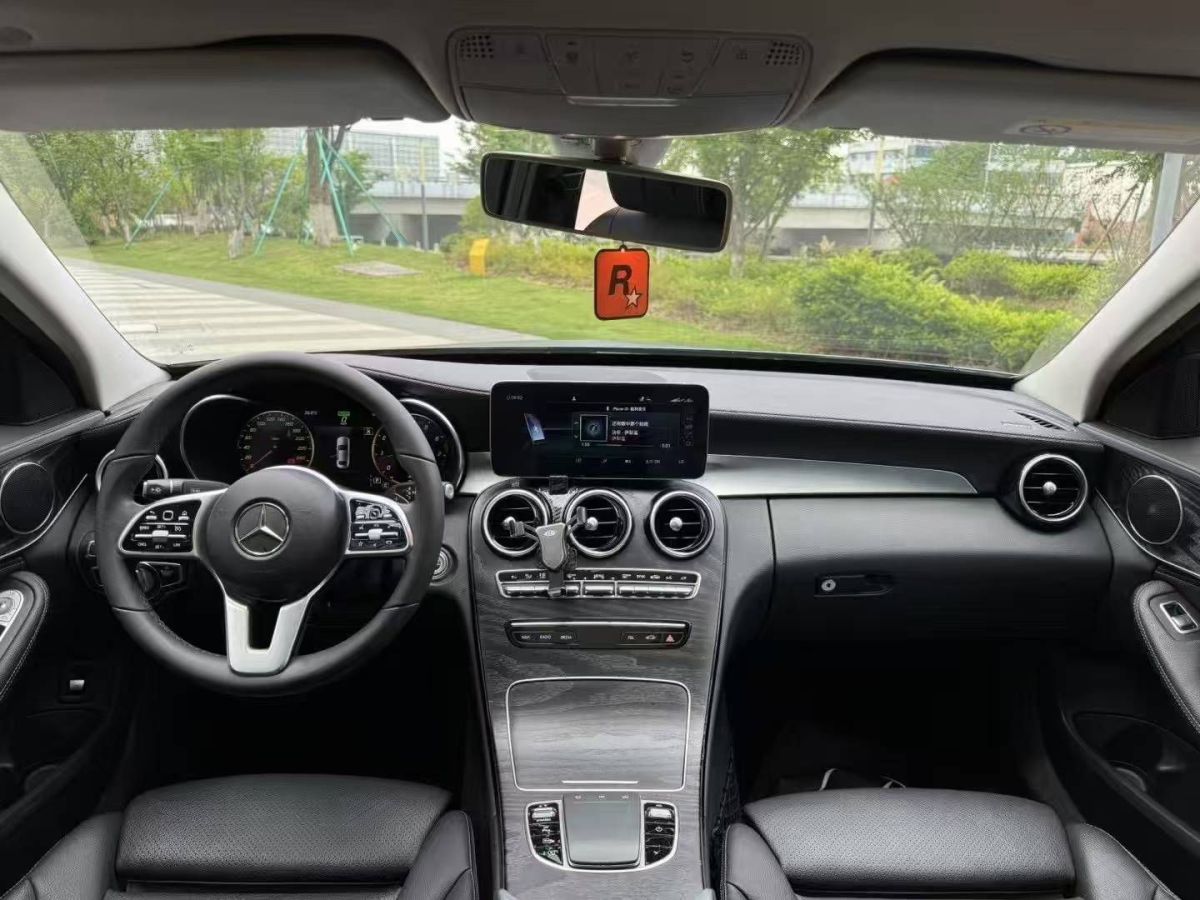 奔馳 奔馳C級(jí)  2019款 C 300 L圖片