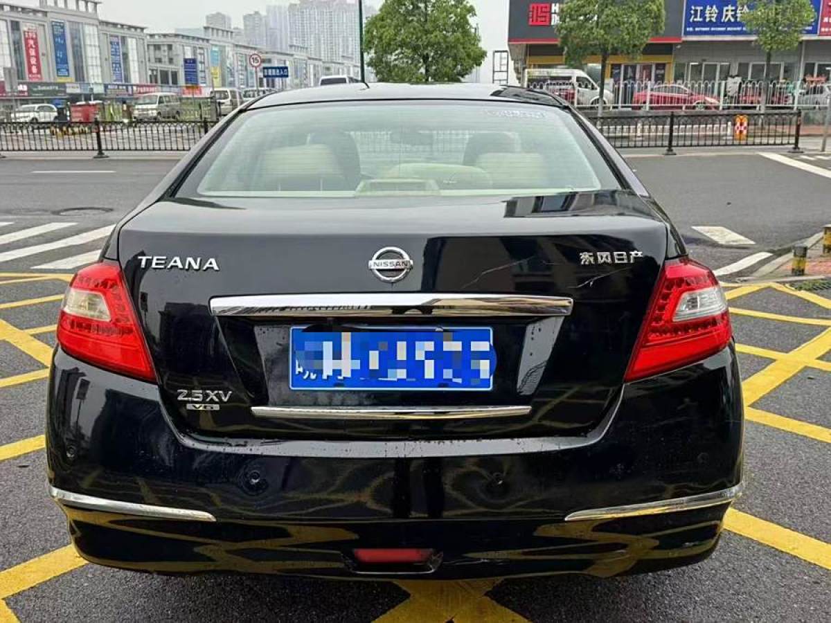 日產(chǎn) 天籟  2010款 2.5L XL周年紀(jì)念版圖片