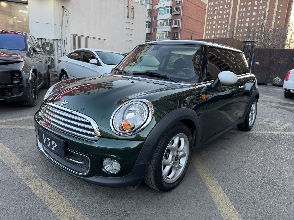 2013年4月MINI MINI  2012款 1.6L COOPER Baker Street