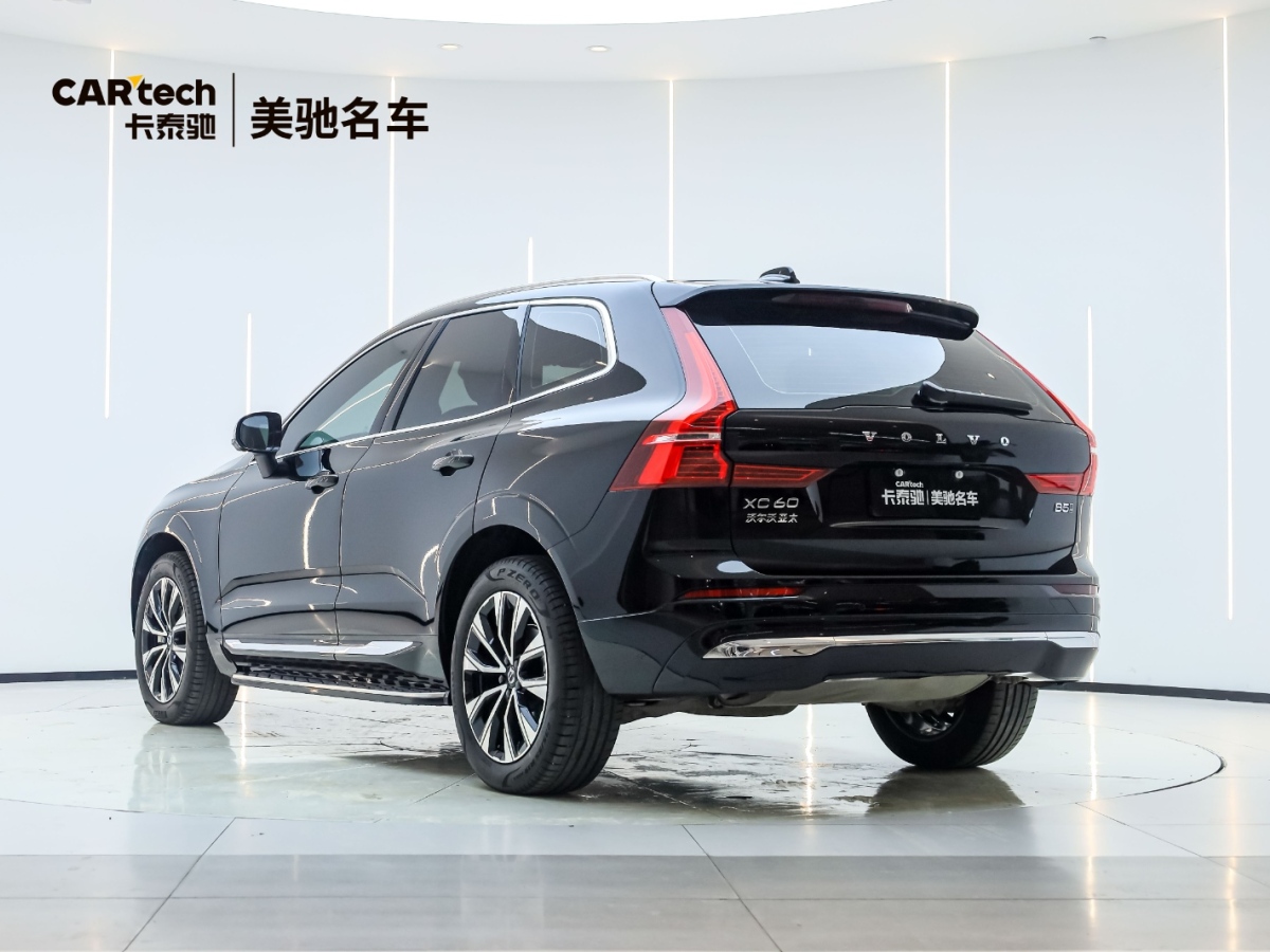 沃爾沃 XC60  2024款 B5 四驅(qū)智遠(yuǎn)豪華版圖片