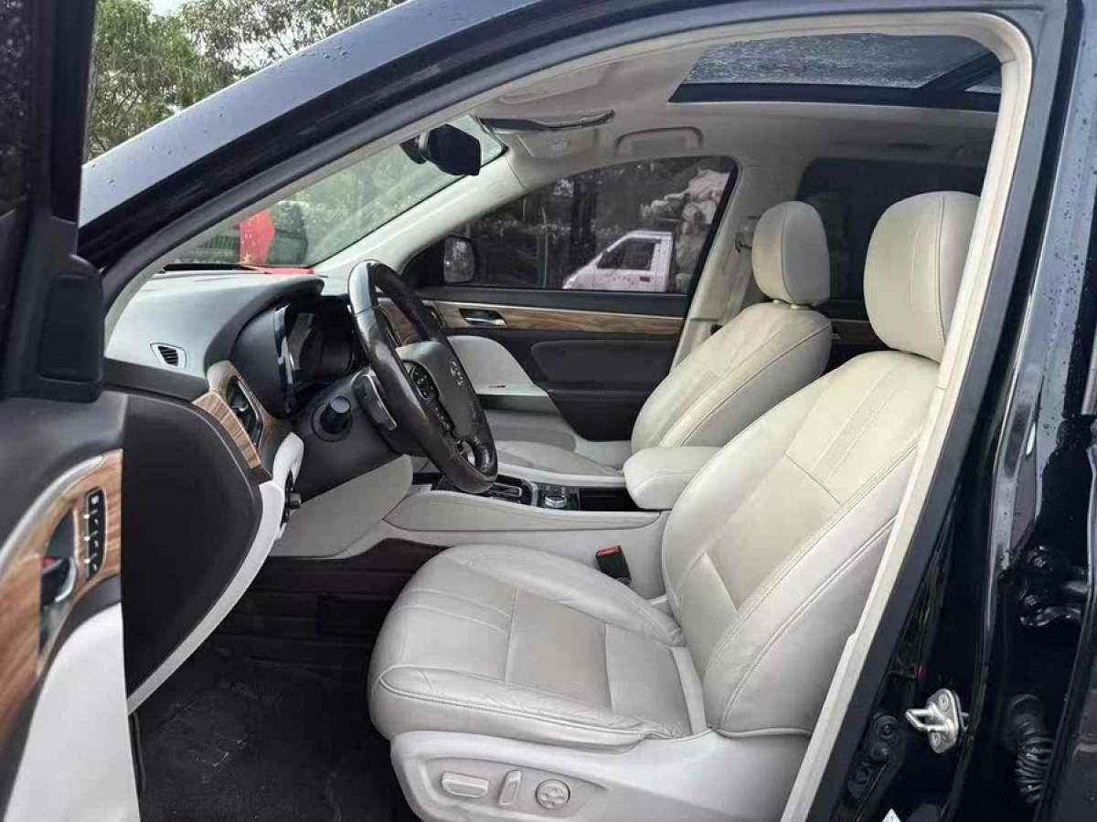 廣汽傳祺 GS8  2017款 320T 四驅豪華智聯(lián)版圖片