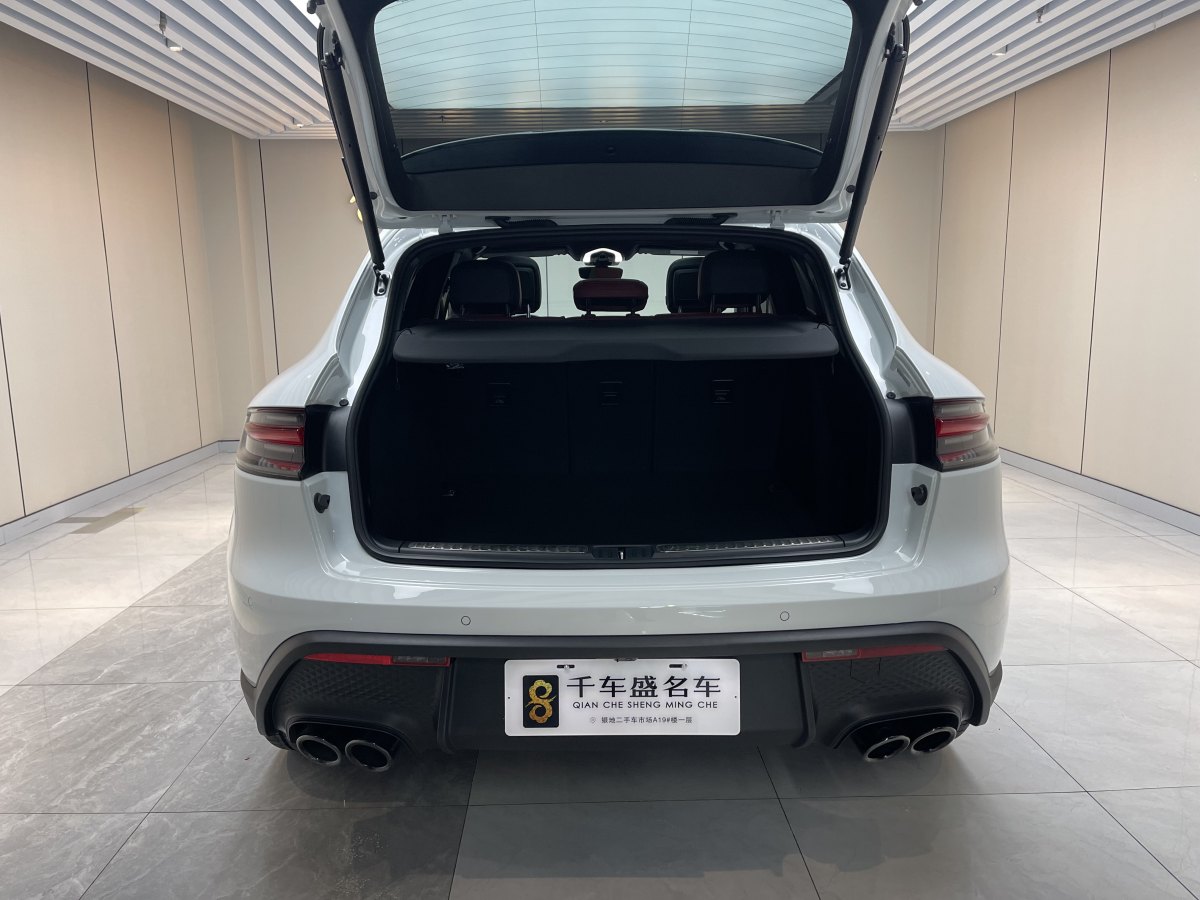 2023年8月保時(shí)捷 Macan  2023款 Macan 2.0T