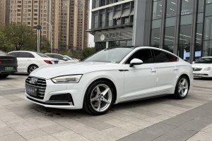 奧迪A5 奧迪 Sportback 40 TFSI 時(shí)尚型