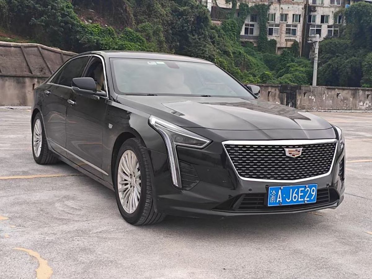 凱迪拉克 CT6  2019款 28T 時(shí)尚型圖片