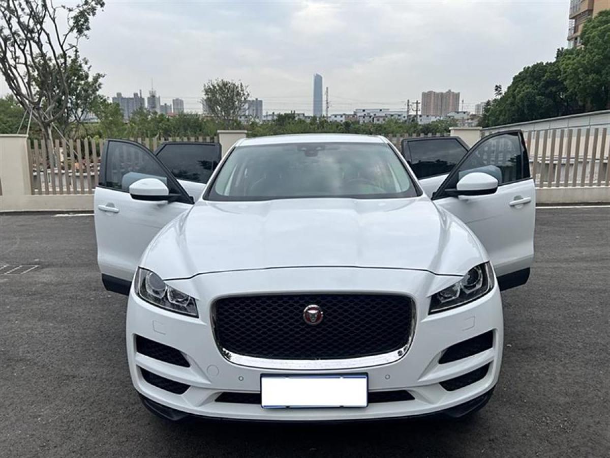 捷豹 F-PACE  2018款 2.0T 四驅(qū)都市尊享版圖片