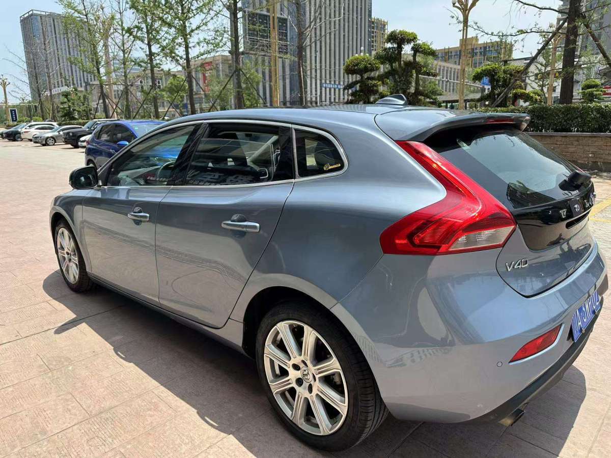 沃爾沃 V40  2017款 T3 智雅版圖片