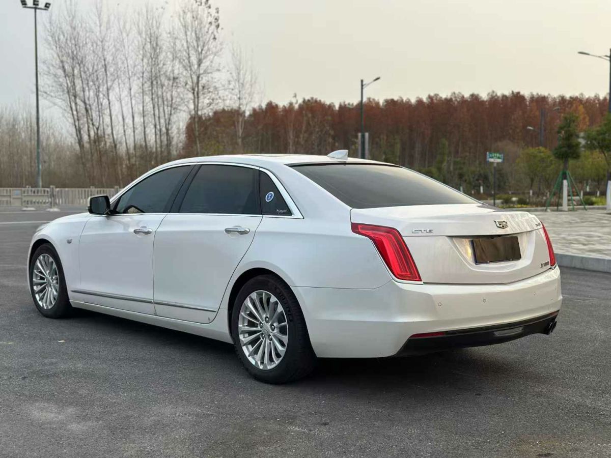 凱迪拉克 CT6  2016款 28T 豪華型圖片