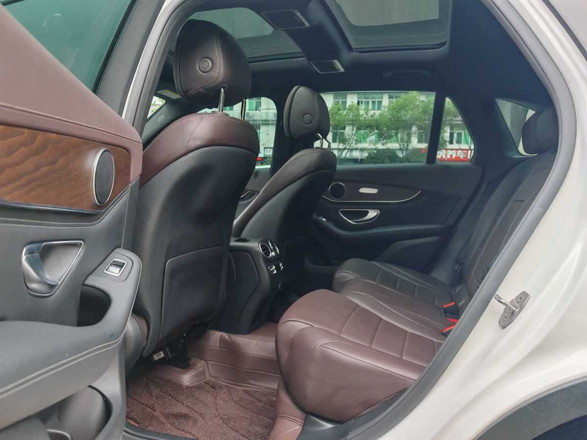 奔馳 奔馳GLC  2018款 改款 GLC 300 4MATIC 動感型圖片