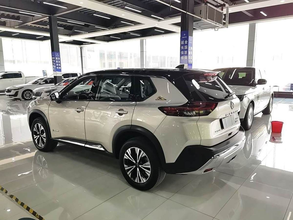 日產(chǎn) 奇駿  2023款 e-POWER 超混雙電機四驅(qū)豪華版圖片