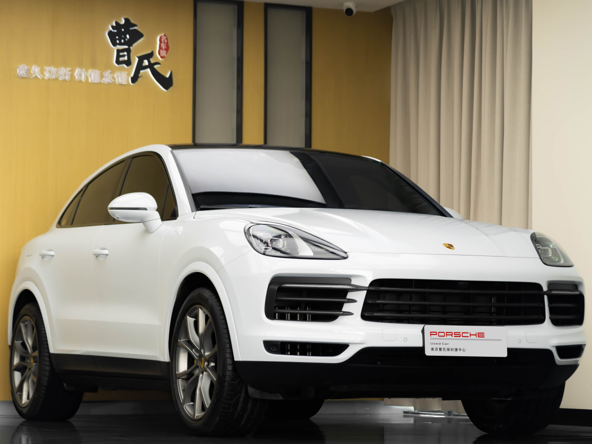 保時(shí)捷 Cayenne  2023款 Cayenne Coupé 3.0T 鉑金版圖片