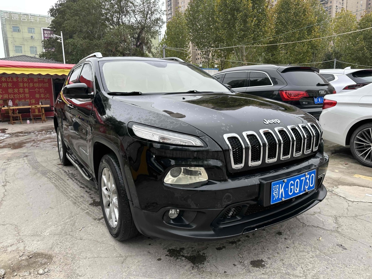 Jeep 自由光  2014款 2.4L 都市版圖片