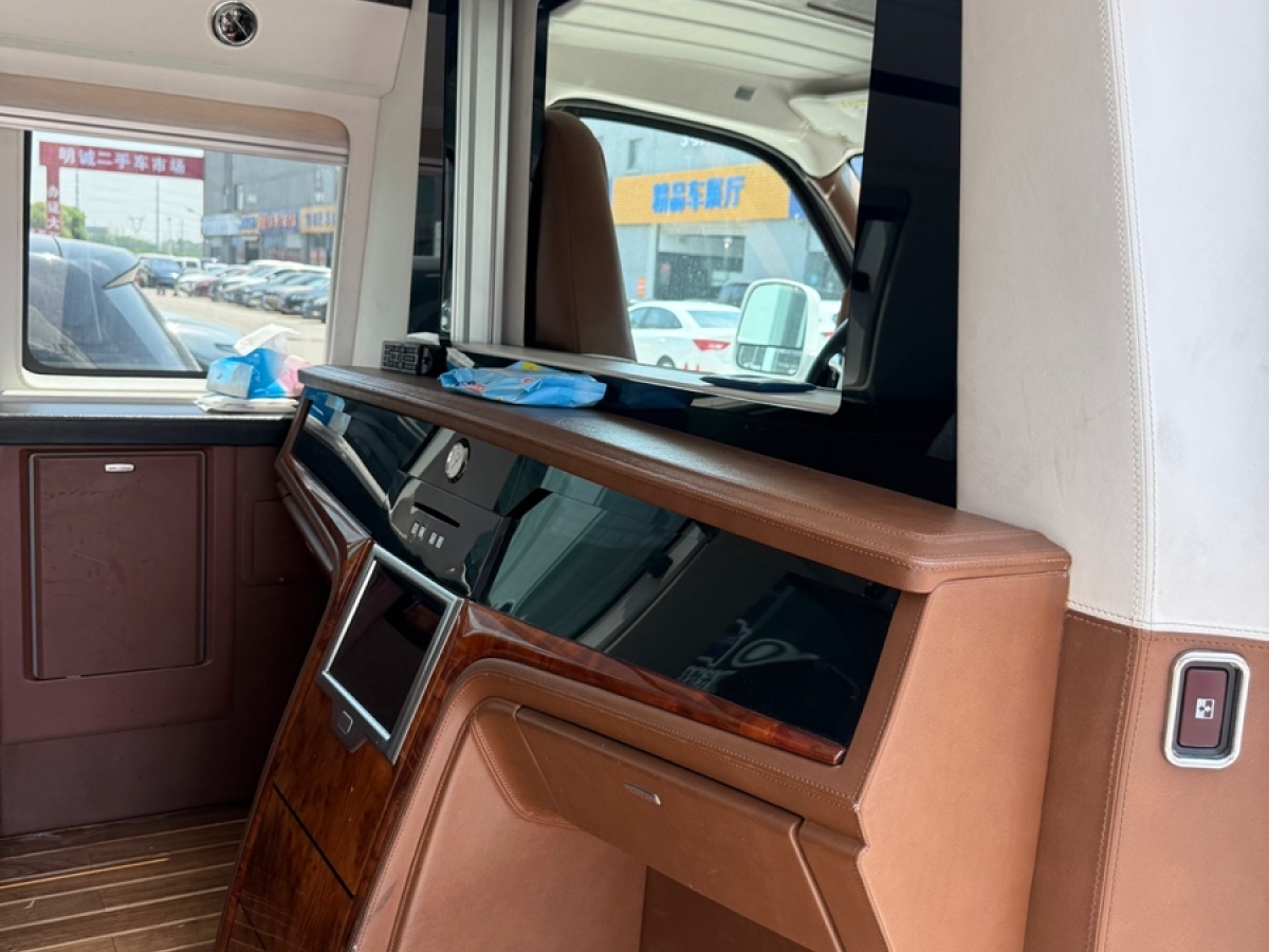 GMC SAVANA  2014款 5.3L 領袖版圖片