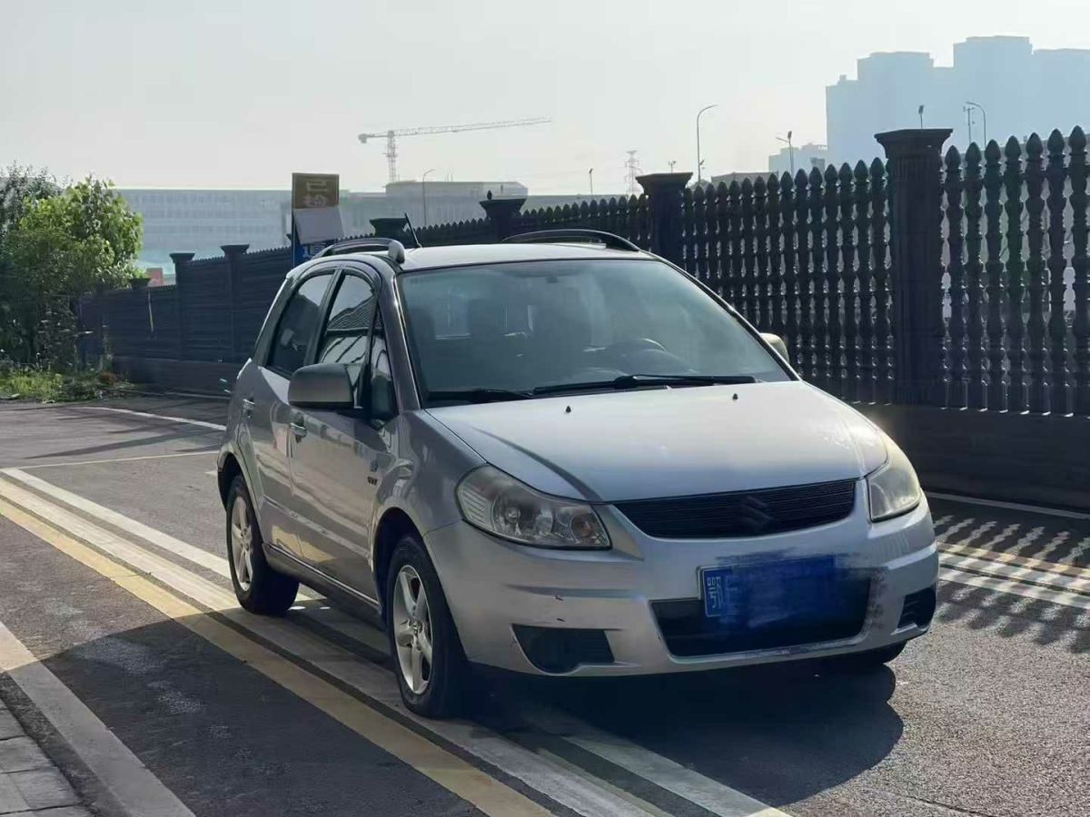 鈴木 天語(yǔ)  2011款 SX4 1.6L圖片