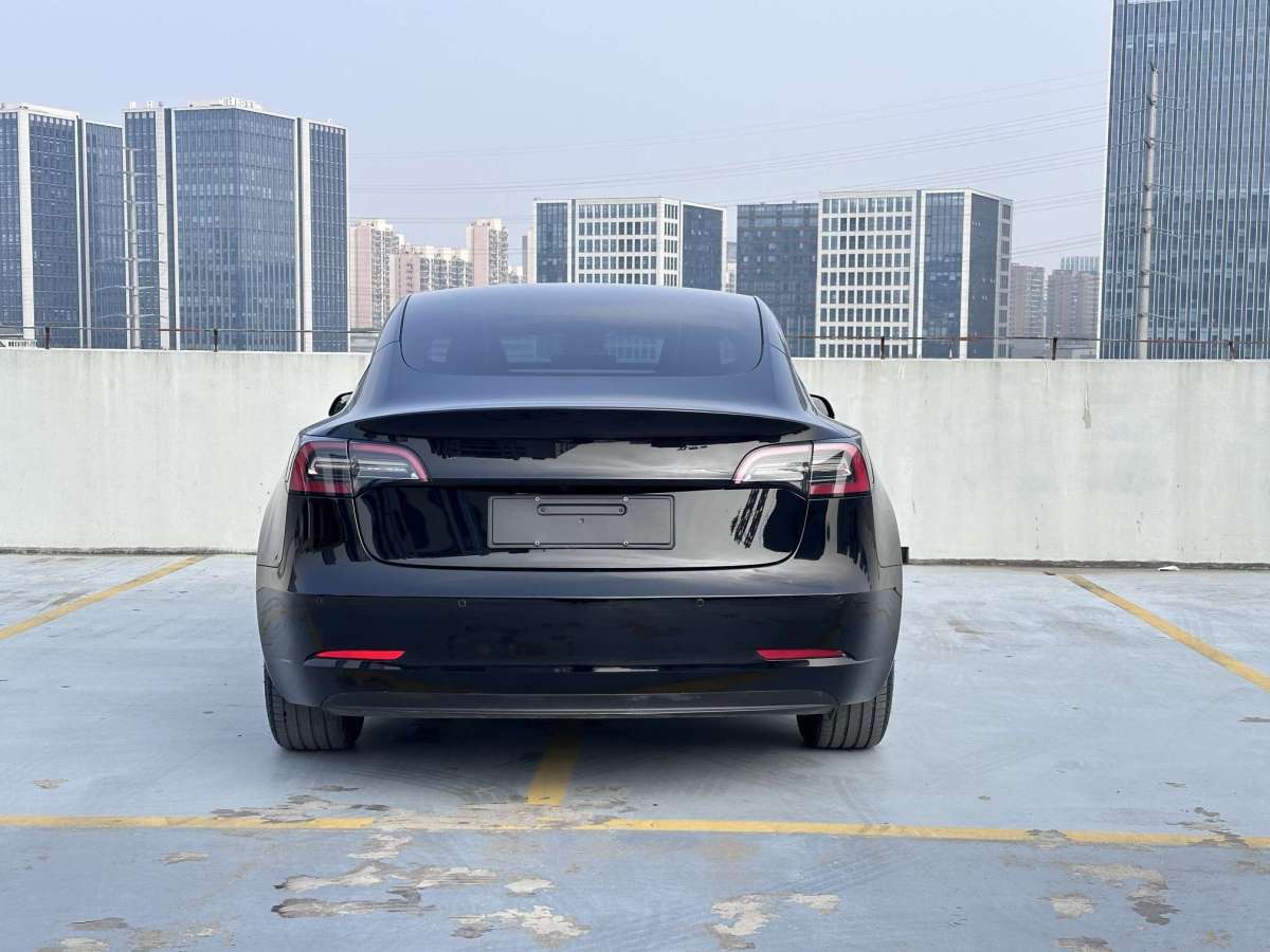 特斯拉 Model Y  2022款 改款 后輪驅(qū)動版圖片