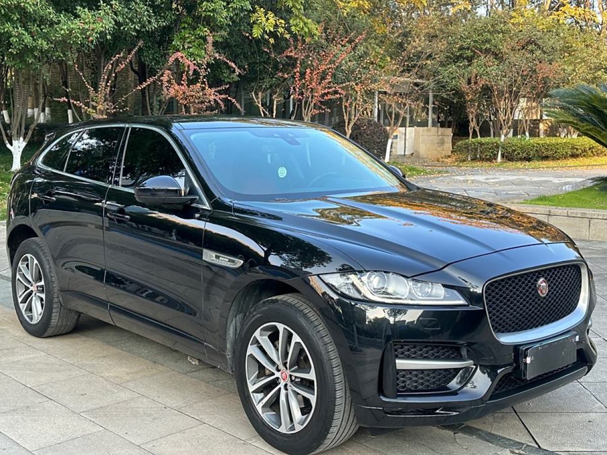 捷豹 F-PACE  2016款 2.0T 兩驅(qū)R-Sport運動版圖片