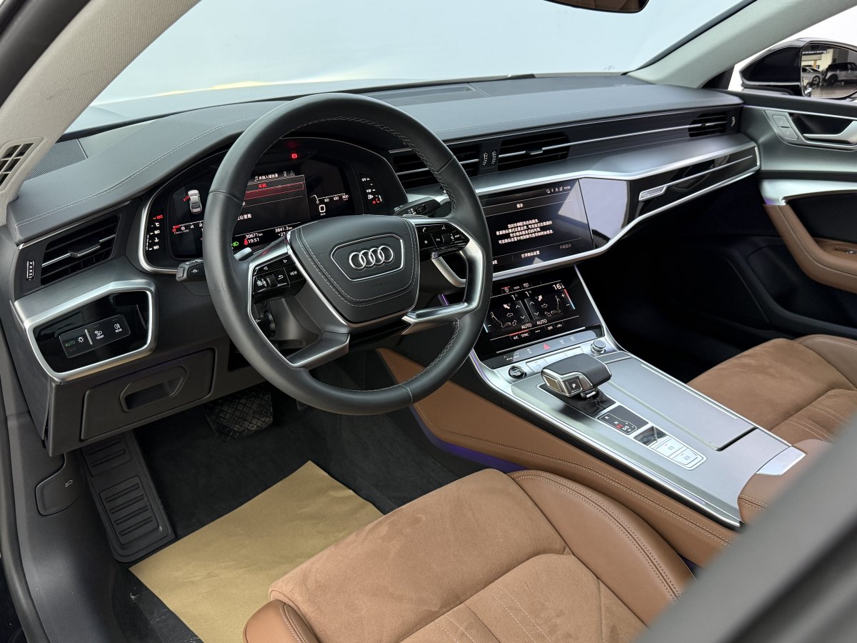 2024年5月奧迪 奧迪A7L  2024款 45 TFSI 豪華型