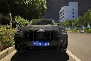 宝马X3 宝马 改款 xDrive30i 领先型 M曜夜套装