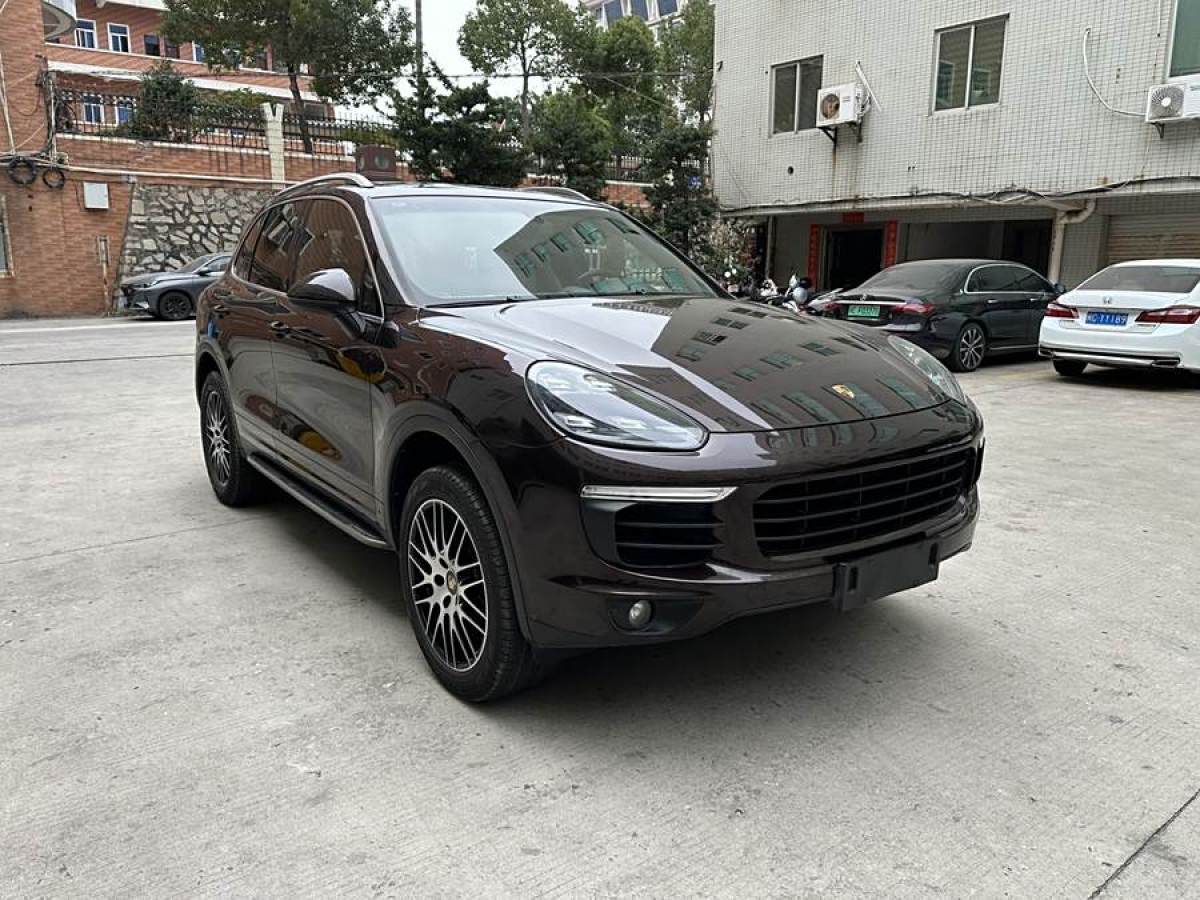 保時(shí)捷 Cayenne  2015款 Cayenne 3.0T圖片