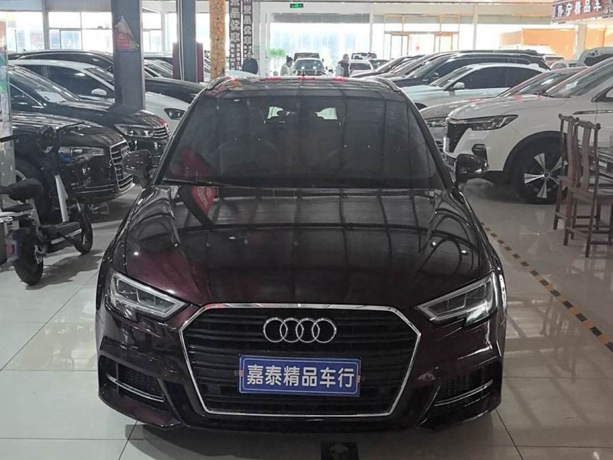 奧迪 奧迪A3  2019款 Sportback 35 TFSI 運(yùn)動(dòng)型 國(guó)V圖片