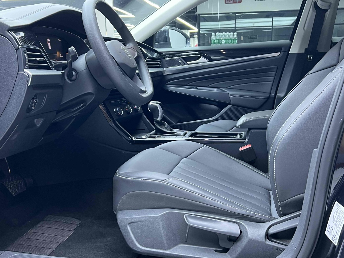 大眾 帕薩特  2022款 280TSI 商務(wù)版圖片