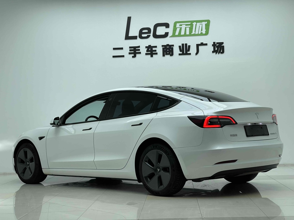 特斯拉 Model 3  2022款 改款 后輪驅(qū)動(dòng)版圖片