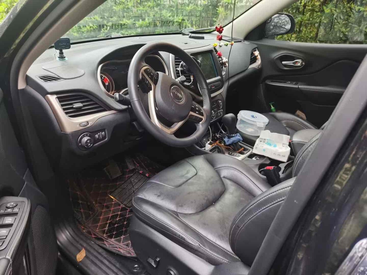 Jeep 自由光  2017款 2.4L 领先智能版图片