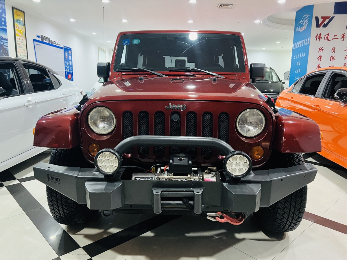 Jeep 牧馬人  2008款 3.8L Sahara 四門版圖片