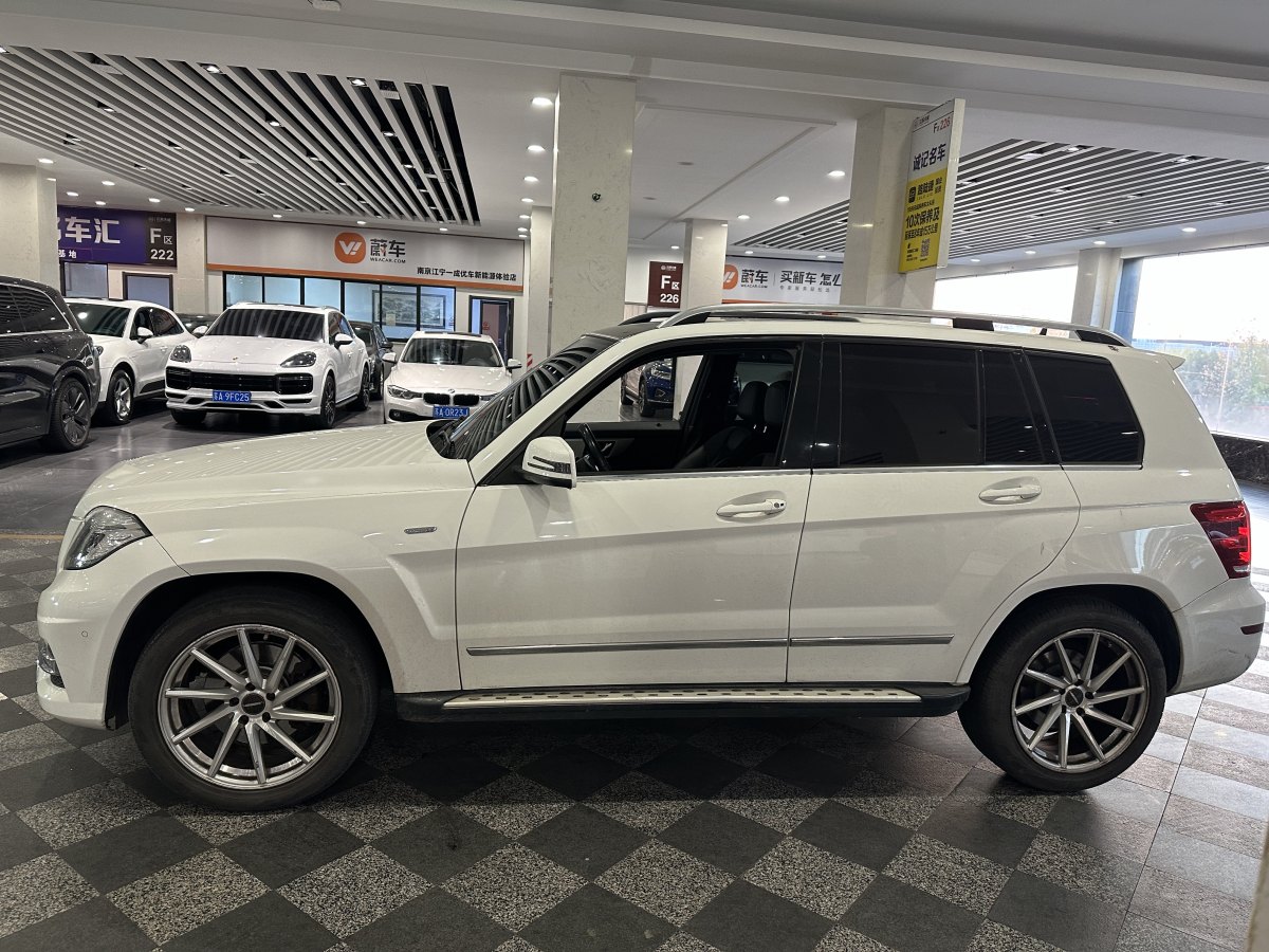 奔馳 奔馳GLK級  2015款 GLK 260 4MATIC 動感型 極致版圖片